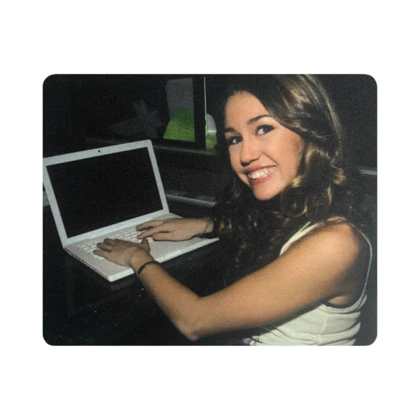 miley mousepad!
